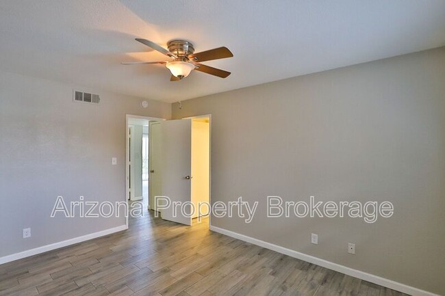 Building Photo - 4358 N 36th St