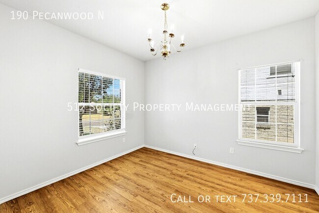 Building Photo - 190 Pecanwood N