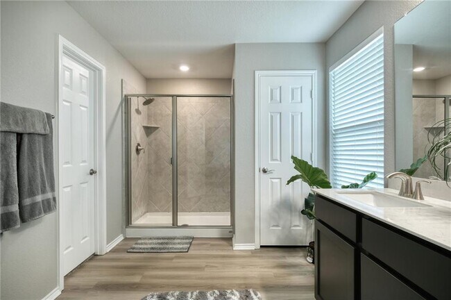 Building Photo - 209 Asher Blue Dr