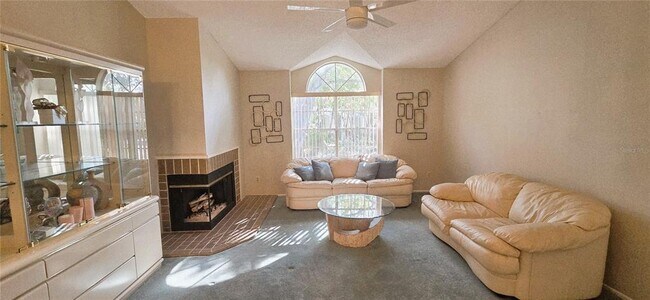 Building Photo - 2101 Fox Chase Blvd