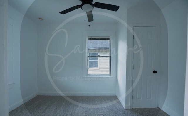 Building Photo - 2817 Monroe Ave