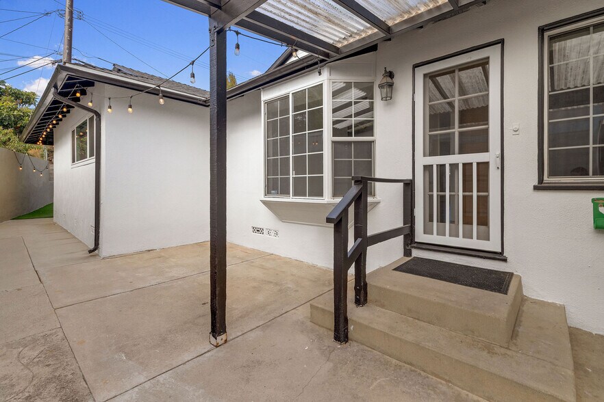Building Photo - 5525 Wilma St