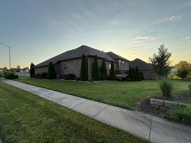 Building Photo - Pre-Lease in Nixa
