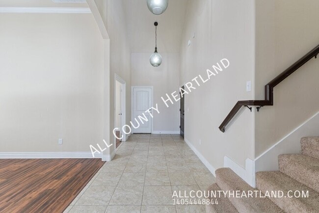 Building Photo - 1403 Zachary Ln