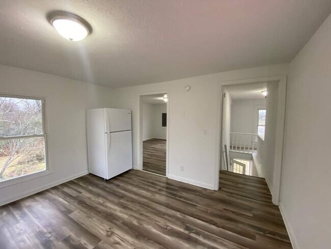 Building Photo - BPG - Mattox