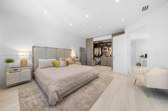 Building Photo - 3925 194th Ln