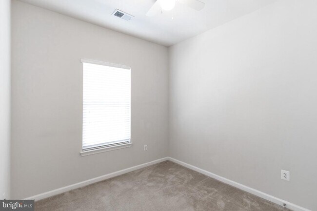 Building Photo - 7672 Timbercross Ln