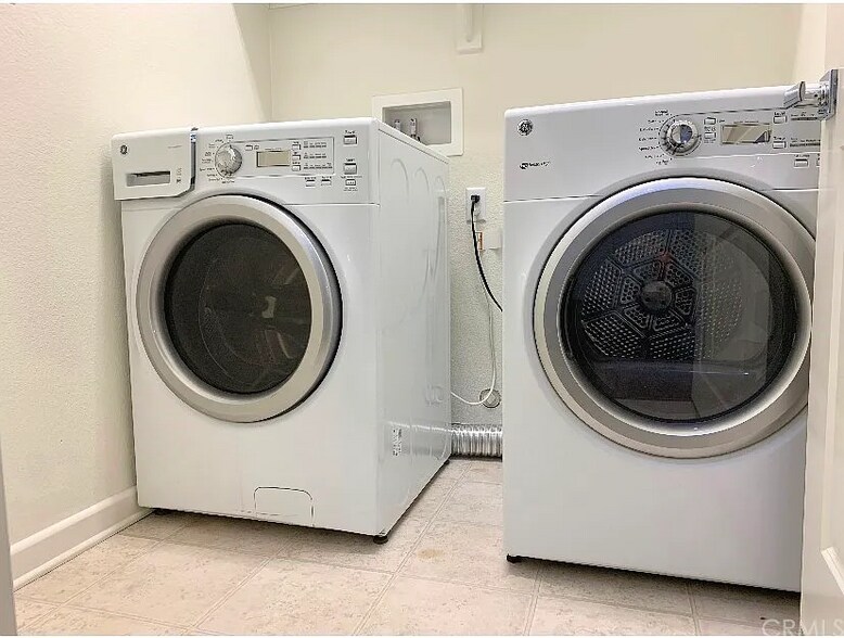 Building Photo - 29430 Outfield