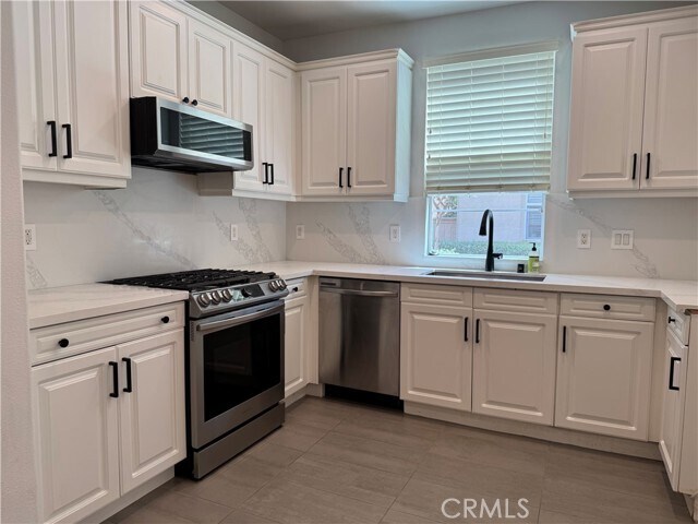Building Photo - 22564 Cordoba Ct