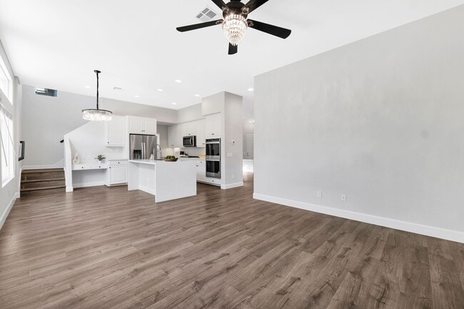 Building Photo - 2775 Florentine Ct