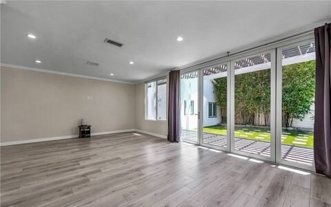 Building Photo - 17900 Bullock St