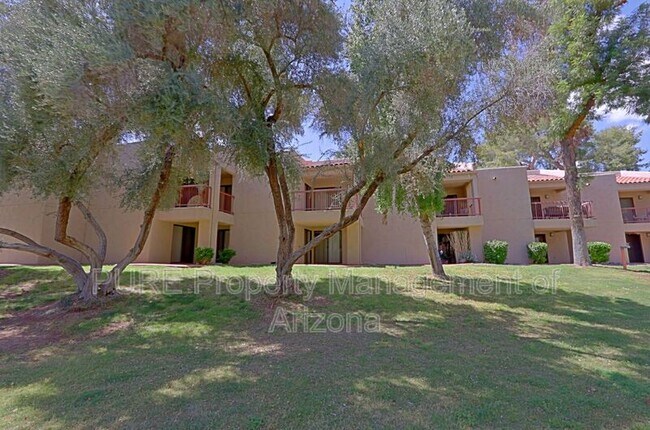 Building Photo - 9355 N 91st St