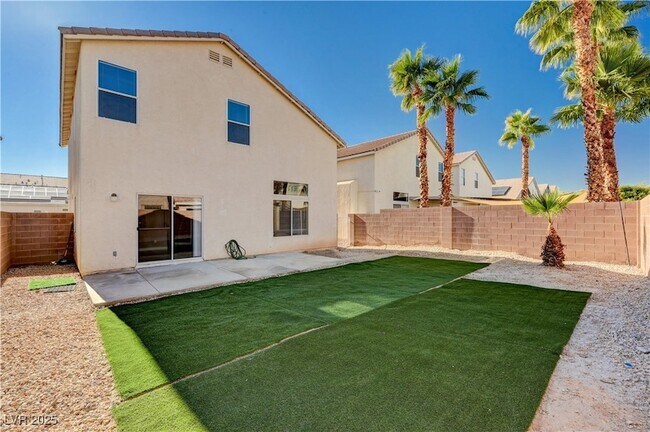 Building Photo - 9110 Rushing Wind Ave