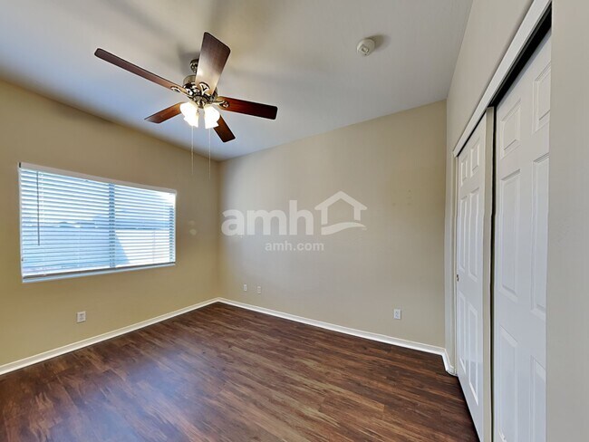 Building Photo - 5321 W Grenadine Rd