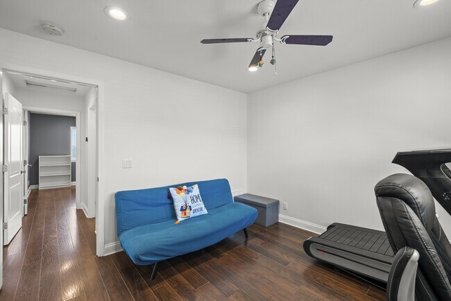 Building Photo - 14625 Flintstone Dr