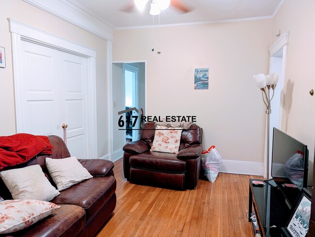 Building Photo - 16 Fuller St