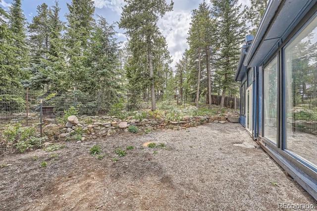 Building Photo - 192 Signal Rock Rd