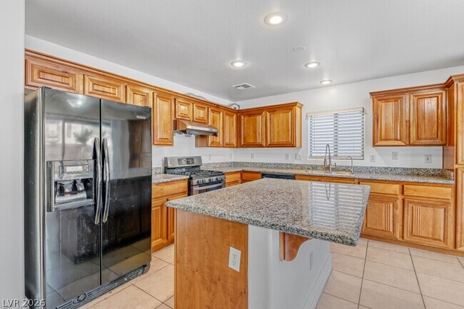 Building Photo - 4784 Essen Ct