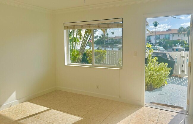 Building Photo - 199 E McNab Rd