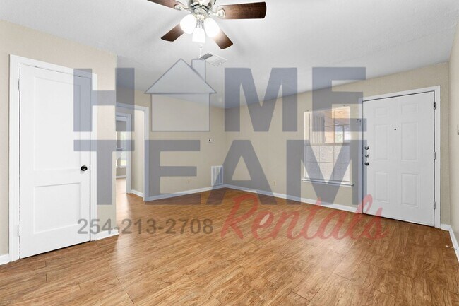 Building Photo - 2007 Elkins Ave