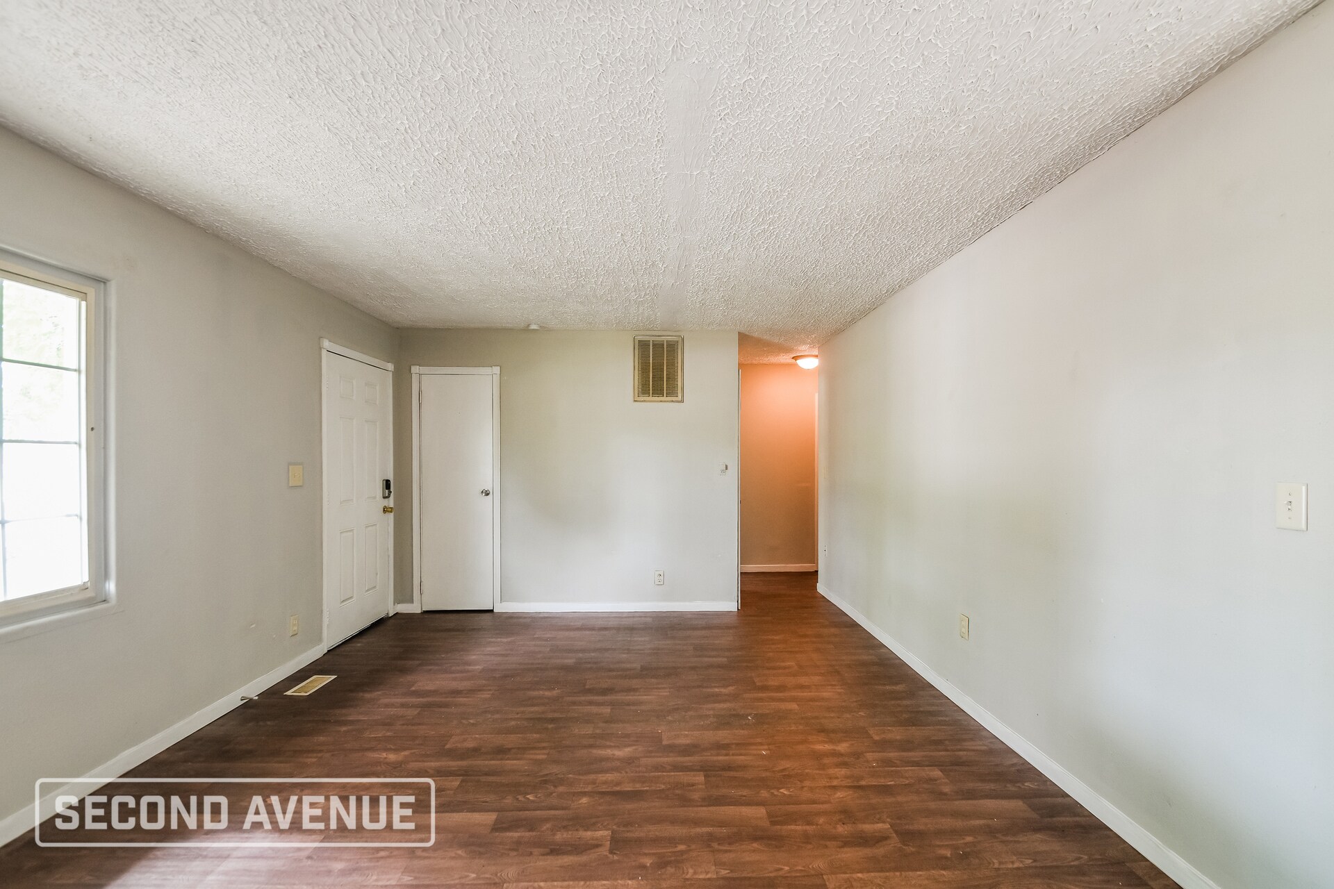 Building Photo - 9226 E 36th Pl