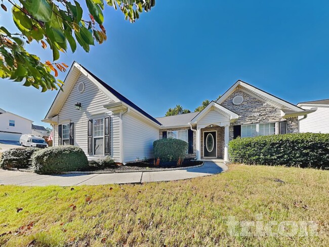 Building Photo - 16 Waterloo Ct