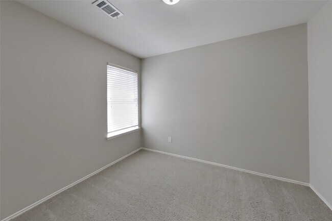 Building Photo - 1403 Glens Ferry Ln