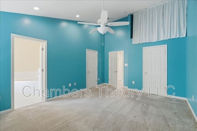 Building Photo - 11308 King George Dr