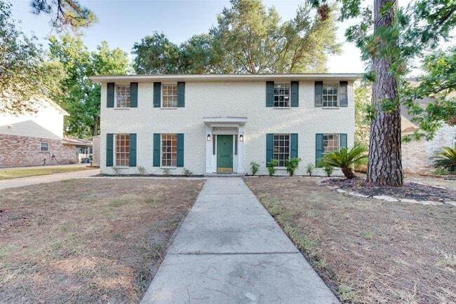 Building Photo - 5019 Oak Shadows Dr