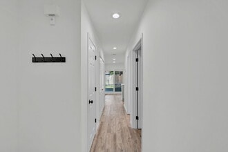 Building Photo - 5028 Halwell Dr