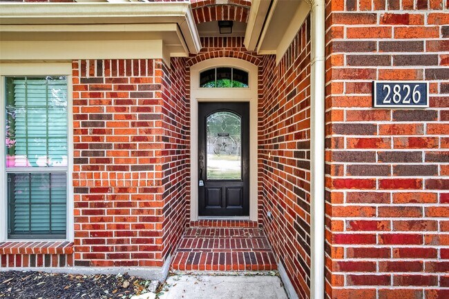 Building Photo - 2826 Lakecrest Forest Dr