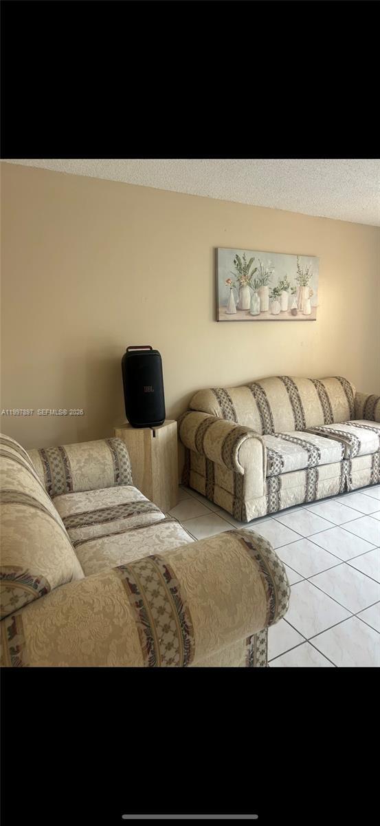 Building Photo - 9340 W Flagler St