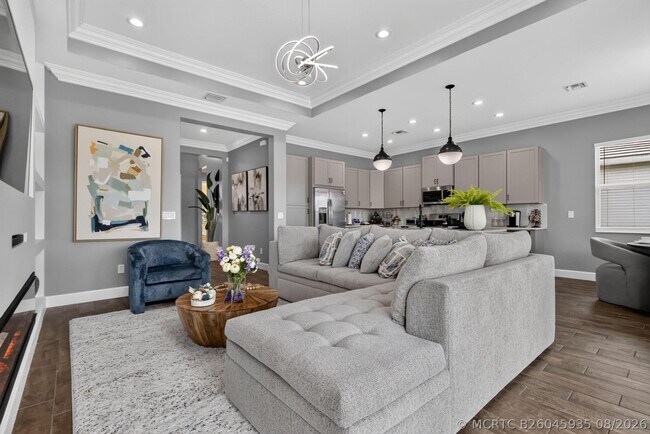 Building Photo - 15660 Goldfinch Cir