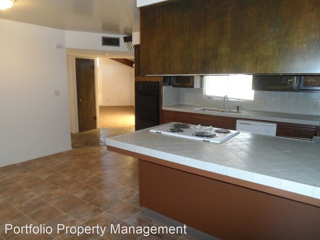 Building Photo - 3 br, 2 bath House - 516 DENISON LN