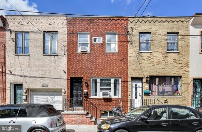 Building Photo - 2212 S Bouvier St