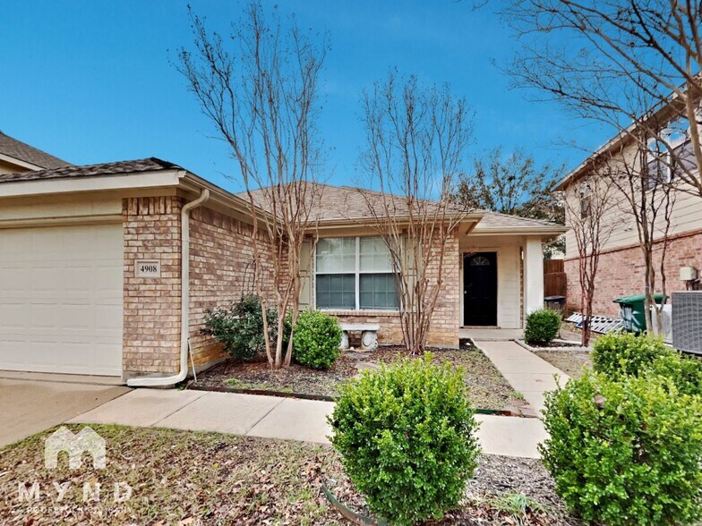 Building Photo - 4908 Thorn Hollow Dr