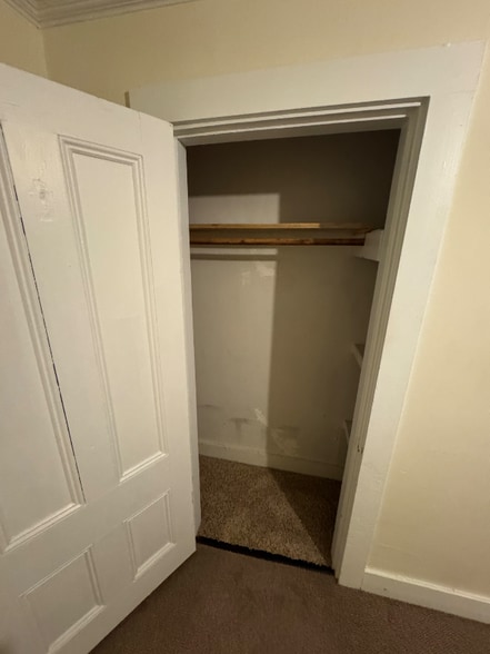 Building Photo - 48 Clinton Ave