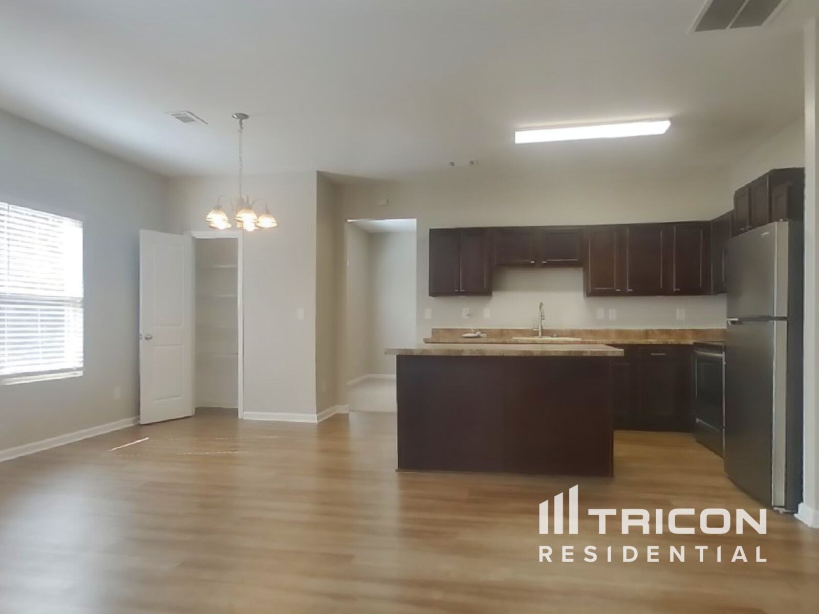 Building Photo - 24 Dusty Dr