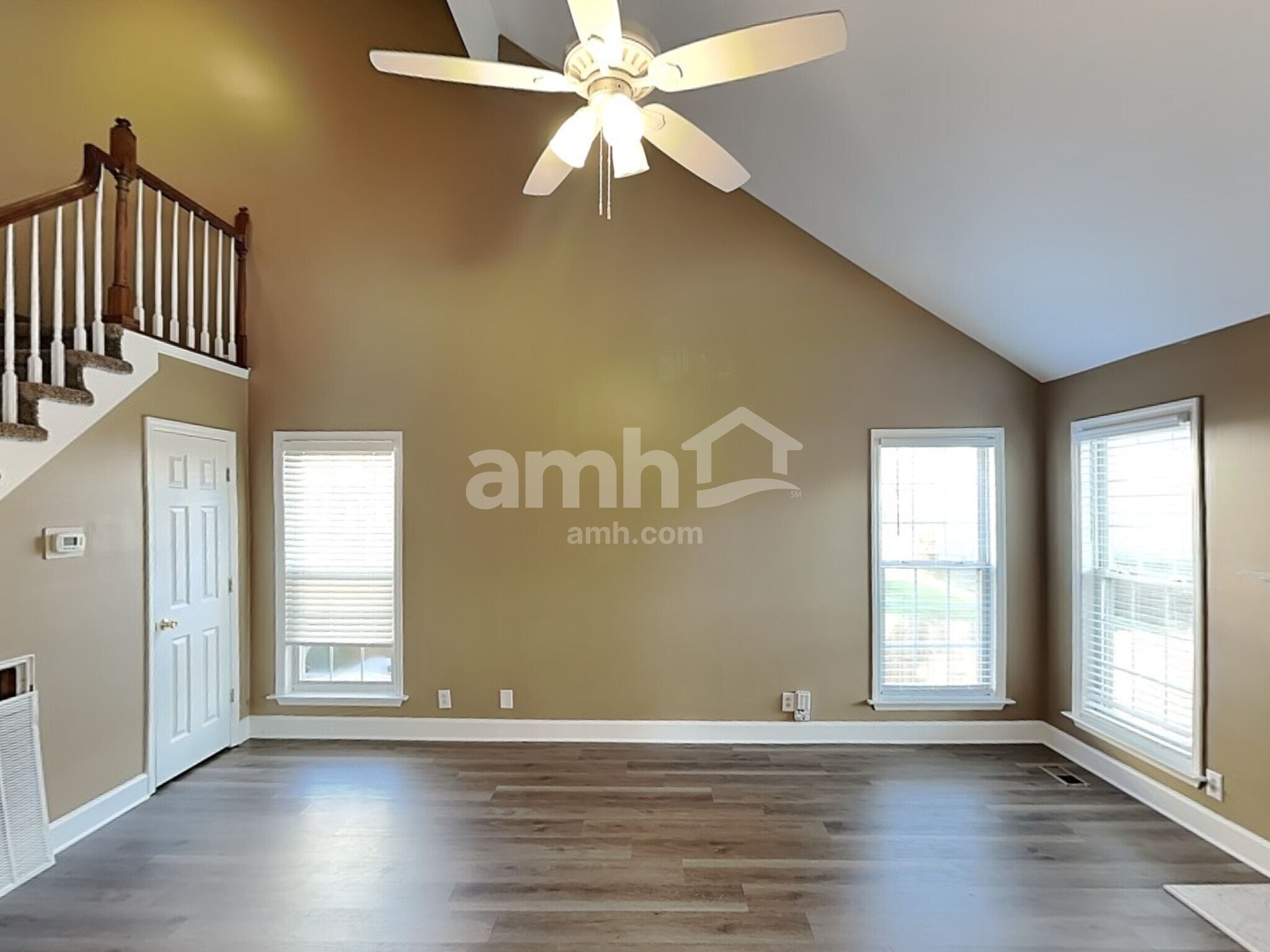 Building Photo - 705 Milbridge Ct