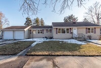 Building Photo - 821 12th St