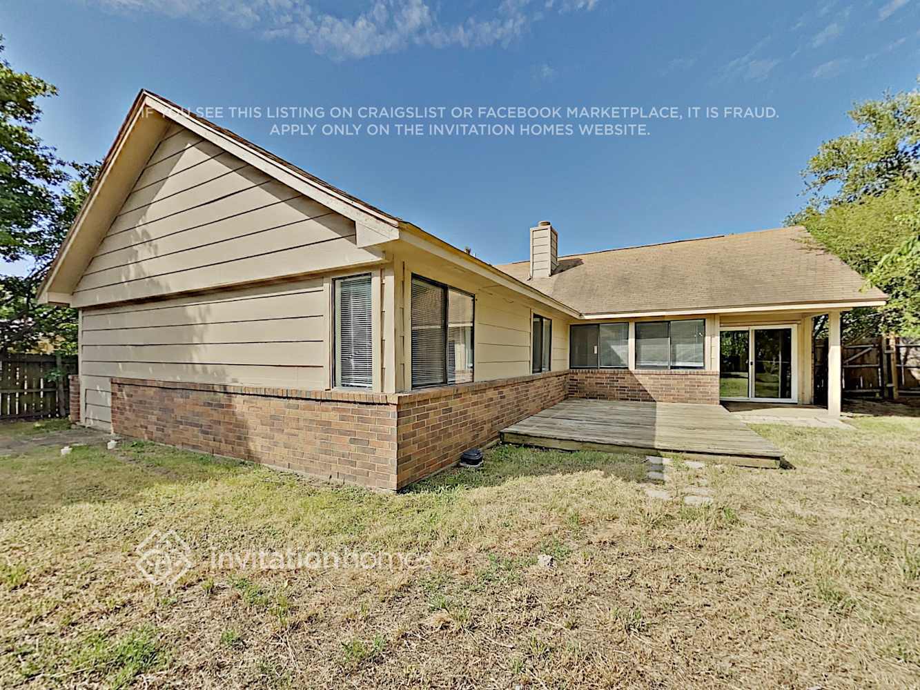Building Photo - 3214 Cliffview Dr