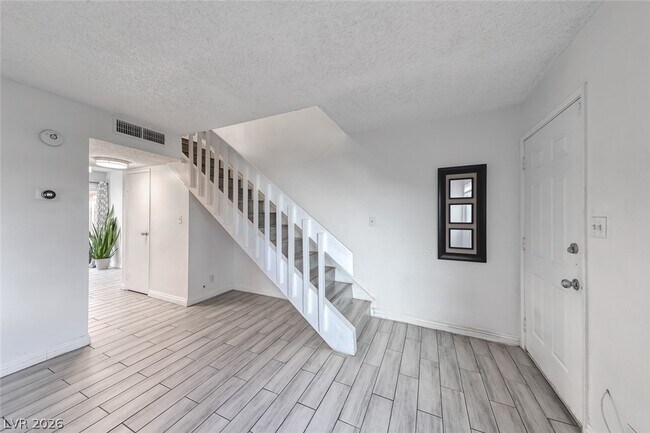 Building Photo - 4770 S Topaz St