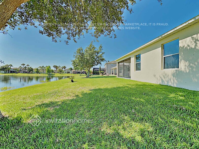 Building Photo - 325 Mirasol Ln