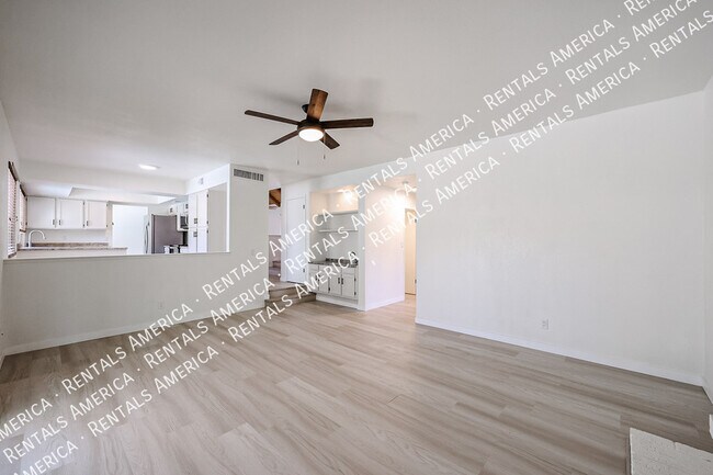 Building Photo - 4611 W Milky Way