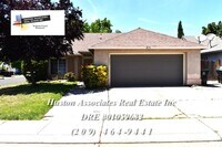 Building Photo - 2461 Fairway Glen St