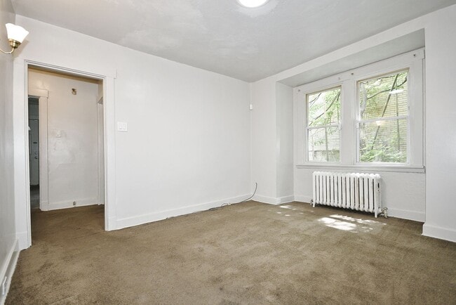 Building Photo - 1721 Montier St