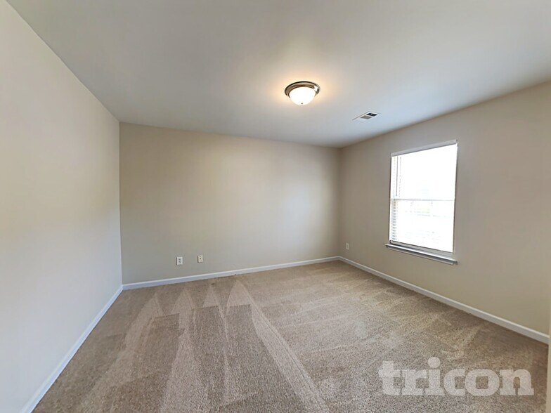 Building Photo - 41 Walden Crossing