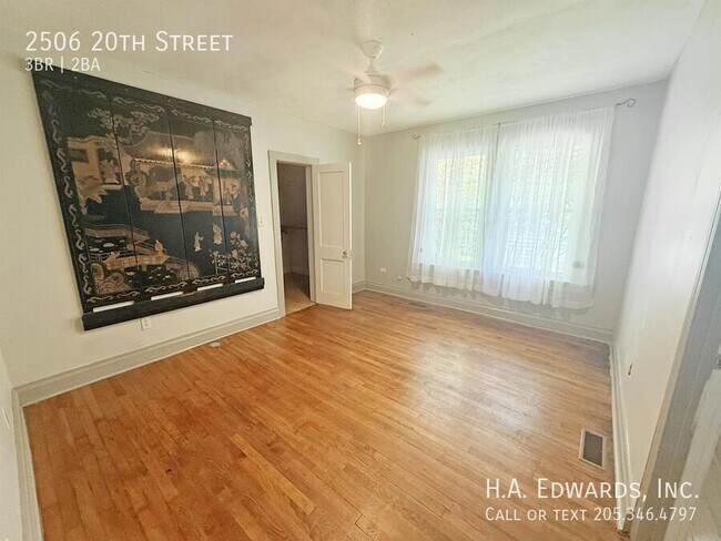 Building Photo - 2506 20th St