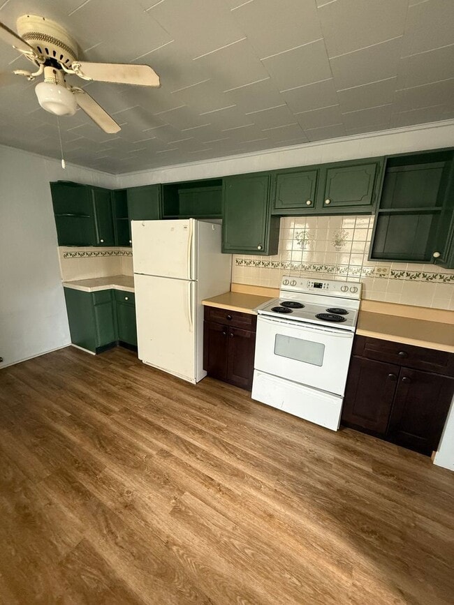 Building Photo - 2 bedroom with a bonus room! Newville PA!