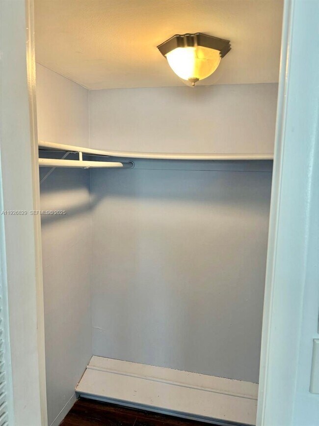 Building Photo - 8305 Sunrise Lakes Blvd